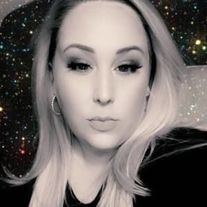 Meet your Posher, Staci